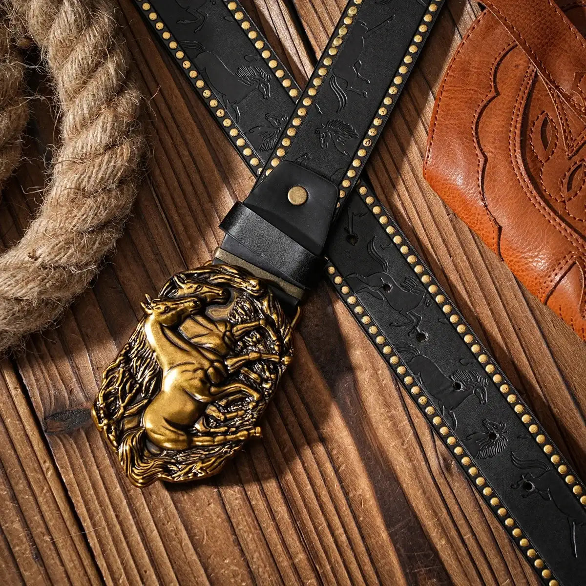 Vintage Western Belt for Men – Classic Embossed PU Leather Belt